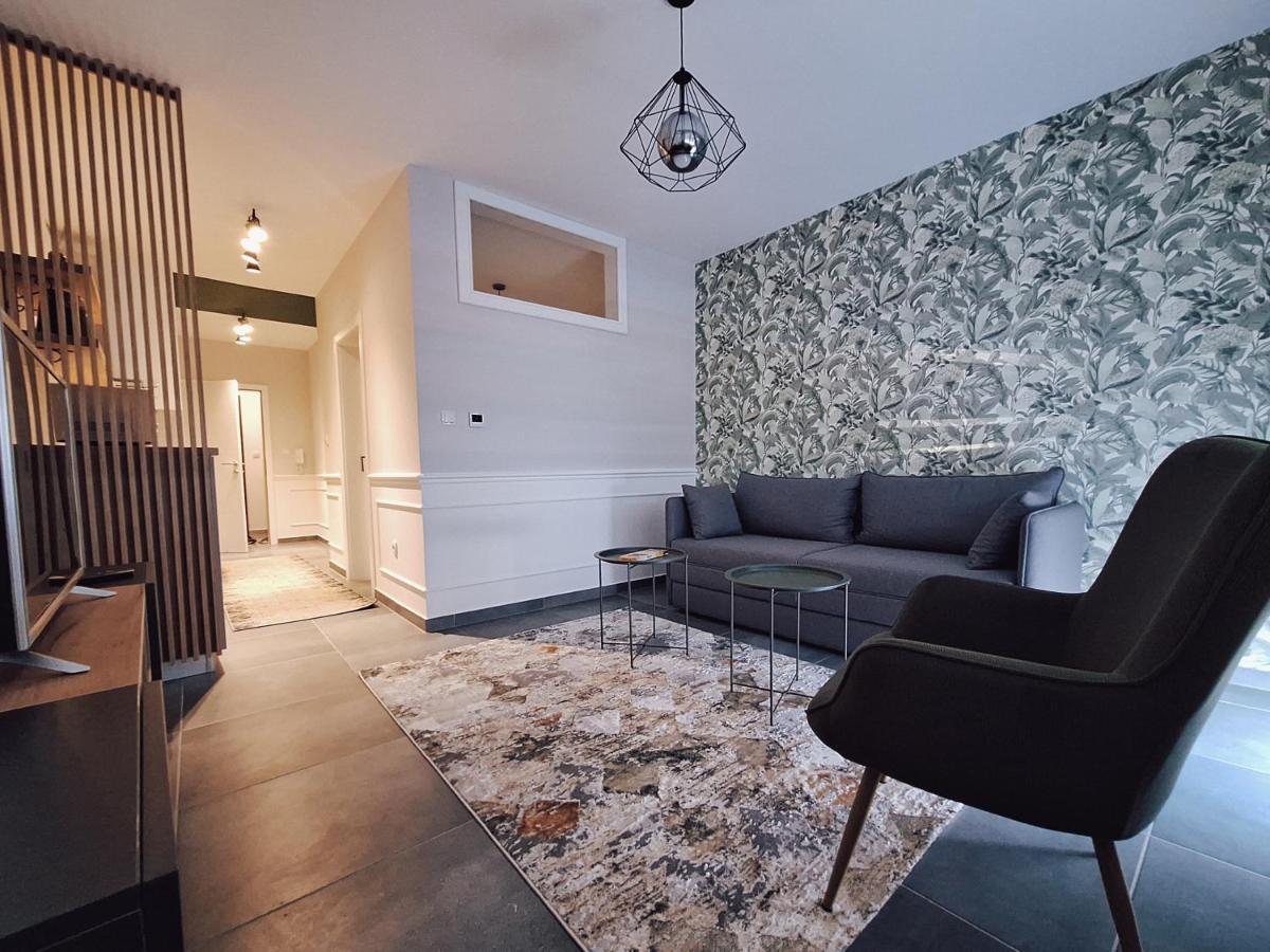 Azimut Apartman บิเยลยินา ภายนอก รูปภาพ