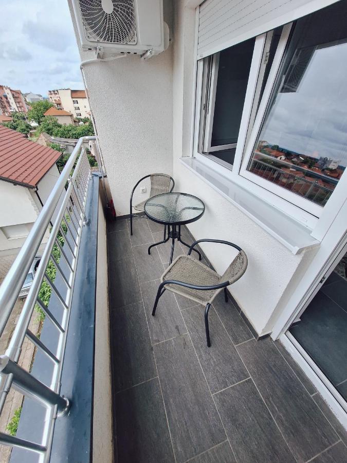 Azimut Apartman บิเยลยินา ภายนอก รูปภาพ