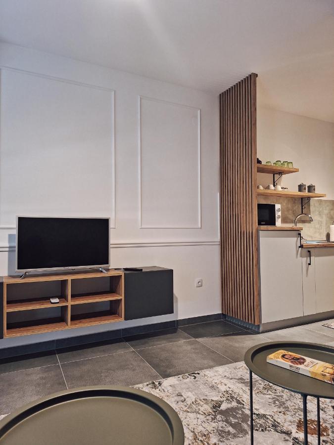Azimut Apartman บิเยลยินา ภายนอก รูปภาพ
