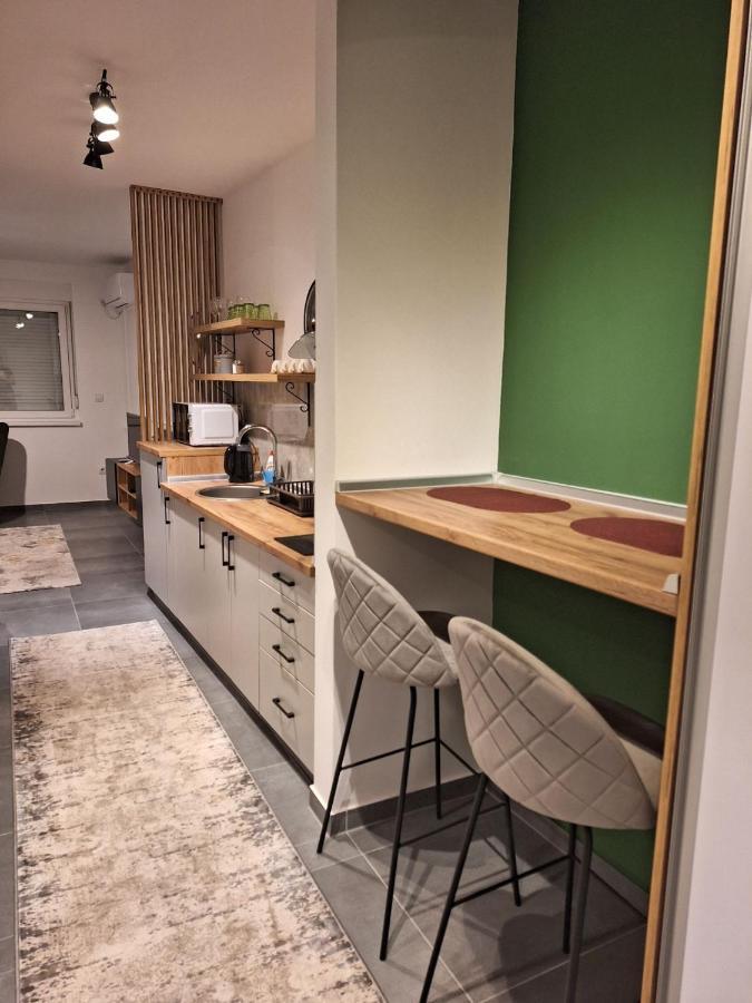 Azimut Apartman บิเยลยินา ภายนอก รูปภาพ