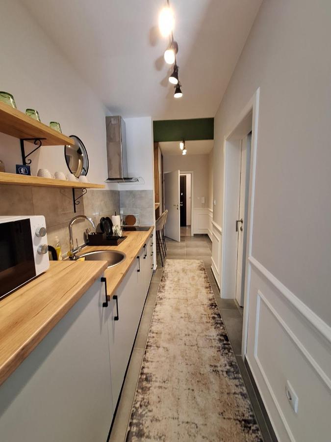 Azimut Apartman บิเยลยินา ภายนอก รูปภาพ