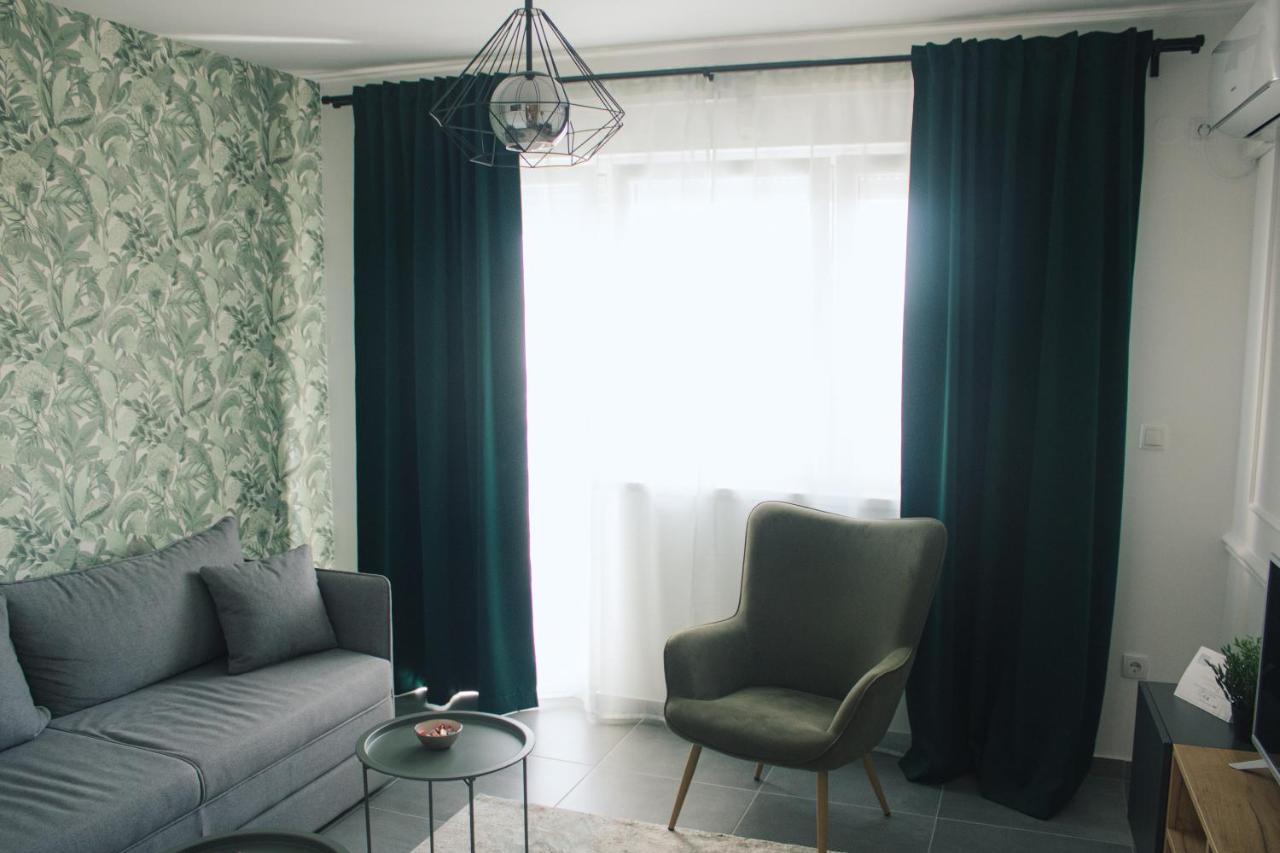 Azimut Apartman บิเยลยินา ภายนอก รูปภาพ