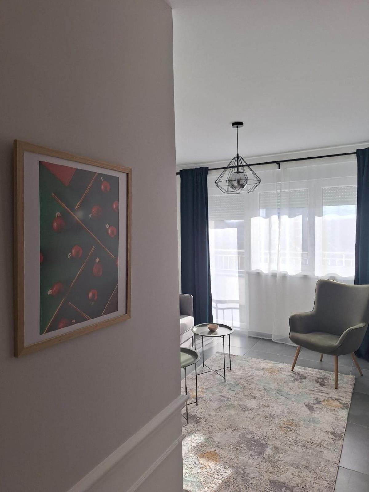 Azimut Apartman บิเยลยินา ภายนอก รูปภาพ